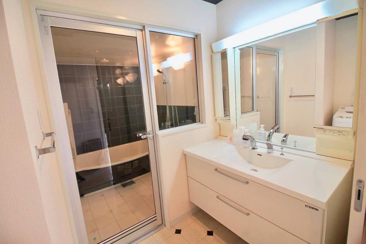 Апартаменти Luxes - 10 Min Hiroshima Station & 2Br Up To 10P Екстер'єр фото